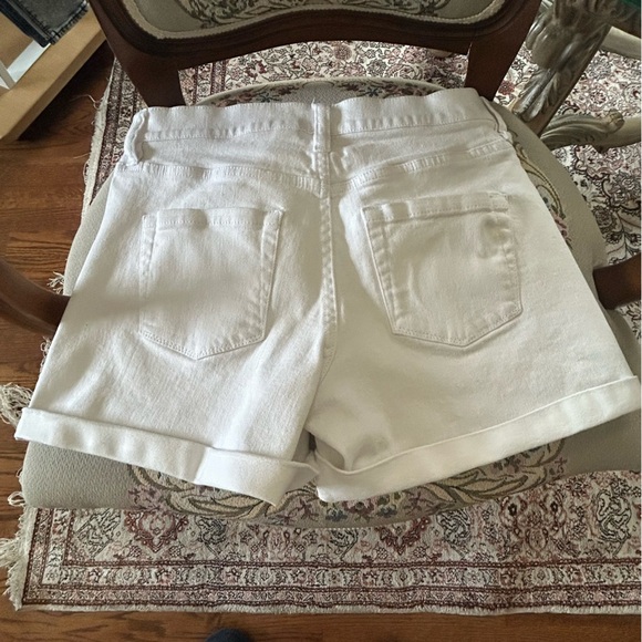 J.Crew White Stretch Denim Cuffed Jean Shorts Mid Rise Size 24 - Picture 3 of 4
